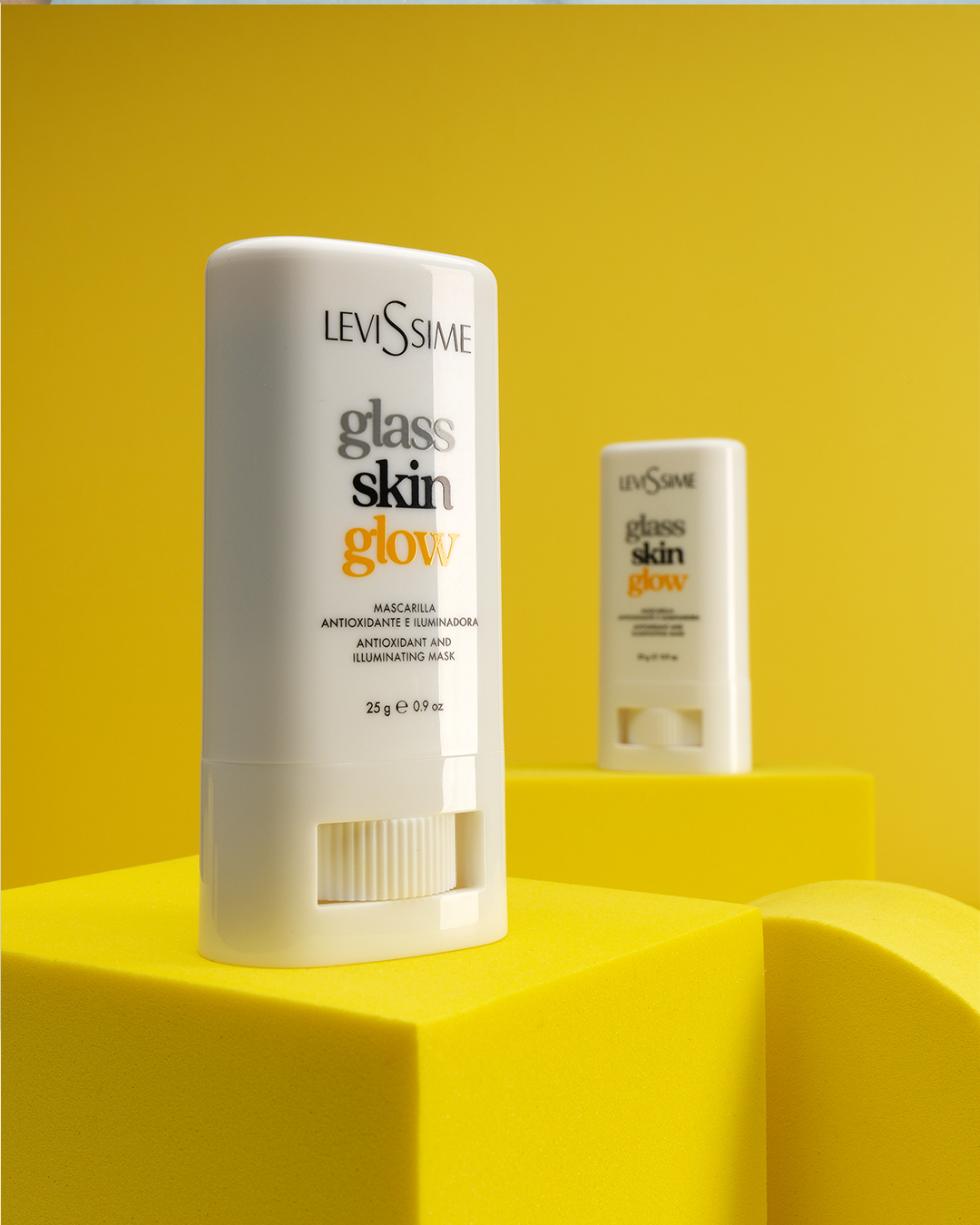 LEVISSIME GLASS SKIN GLOW rozjasňujúca maska v tyčinke